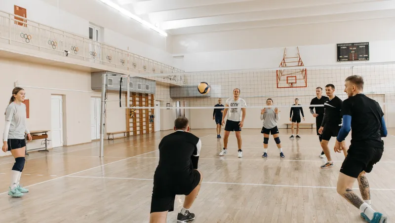 Sport au travail : le guide pour l’implémenter en entreprise
