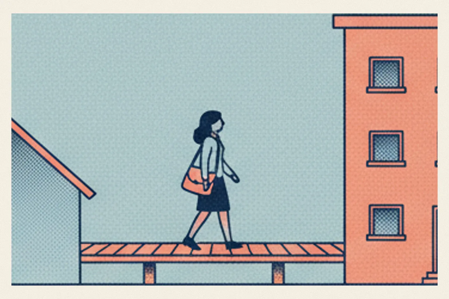 Une femme, un sac à l'épaule, traverse une passerelle qui relie une petite maison à un immeuble de bureaux